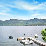Feriehus Lovely In With House A Mountain View