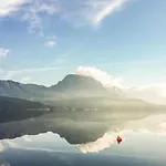 Lovely In With House A Mountain View