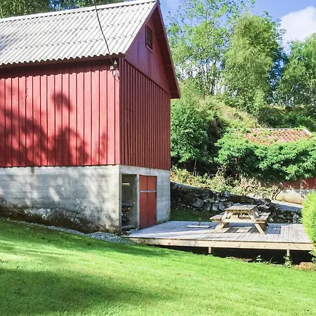 Lovely In With House A Mountain View Feriehus *