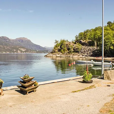 Lovely In Hebnes With Wifi Hebnes