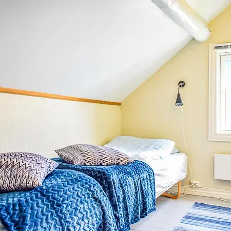 Feriehus Lovely In Hebnes With Wifi *