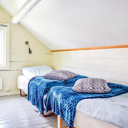 Lovely In Hebnes With Wifi *