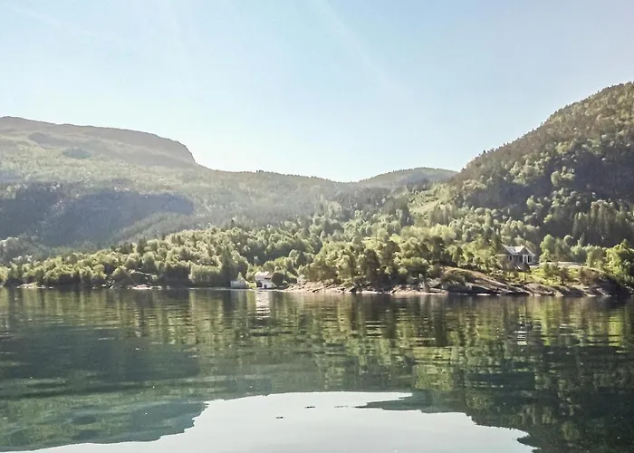 Vakantiehuis Lovely In With Wifi *