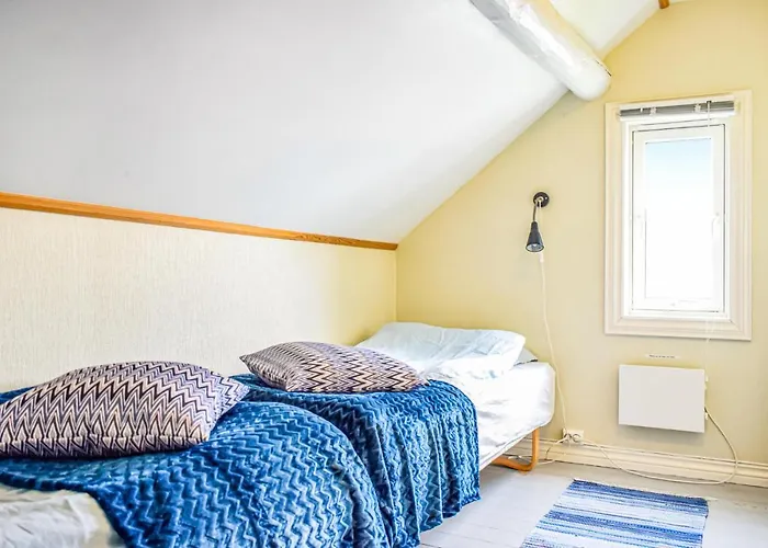 Vakantiehuis Lovely In With Wifi *